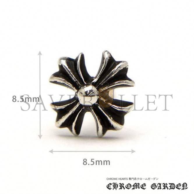 CHROME HEARTS CROSS CUT OUT STUD EARRING